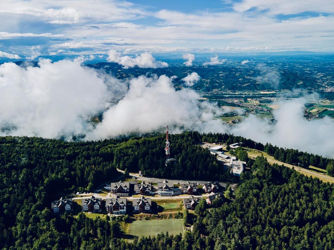 Pohorje Village Wellbeing Resort - Family Apartments Bolfenk Hočko Pohorje Buitenkant foto